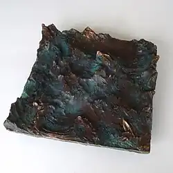 Boot in bewegter See, 2019, bronze relief, 31 × 31 × 8&nbsp;cm