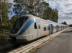 X60 commuter train at the station