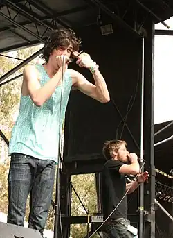 Nathaniel Motte (left) and Sean Foreman (right) performing at Bamboozle in 2008