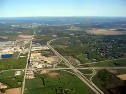 An aerial view of Highway&nbsp;416 approaching Ottawa