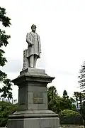 Sir George Grey statue