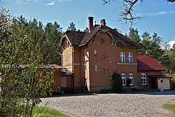 Piaski train station