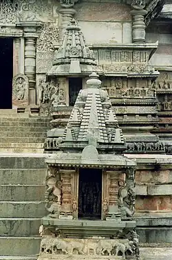 Bhumija towers on minor shrines