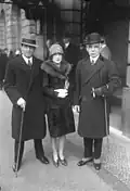 Roger Wolfe Kahn, Hannah Williams (actress) and Otto Hermann Kahn in front of Hotel Adlon, 1929