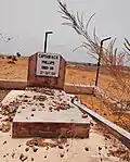 Grave of Captain Phillips (kabarin mai tumbi)
