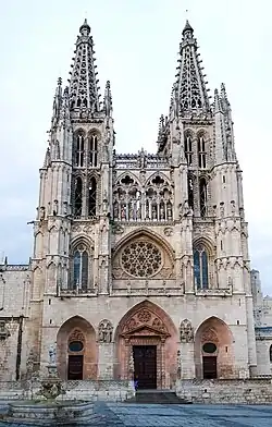 The seat of the Archdiocese of Burgos is Catedral Metropolitana de Santa María.