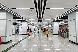 Line 8 concourse