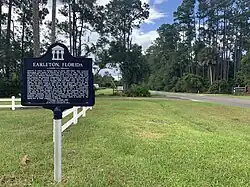 A color photograph of the front of the plaque at Earleton, Florida