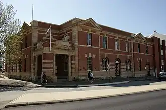 Customs House viewed in 2013 from the south (corner of Cliff and Phillimore streets)