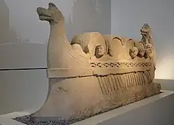 ...as well as to the Neumagen ship at the Rheinisches Landesmuseum Trier