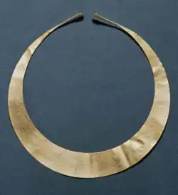 Gold lunula from Grevinge, Denmark, c. 2350-1950 BC.[18]