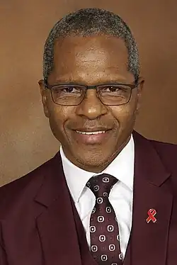 Hon-velenkosini-hlabisa (crop).jpg