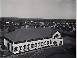 Hydro Hotel circa 1920s (soon after opening and before completion of wing)