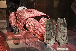 Jade Burial Suit Sewn with Silk Thread