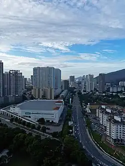 Jalan Tanjong Tokong is the main artery through the suburb