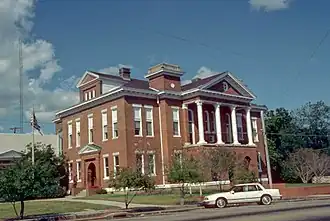Jefferson Davis County Courthouse, Prentiss, Mississippi, 1907.
