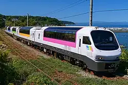 KiHa 183-5200 North Rainbow Express train on Niseko service, 2022