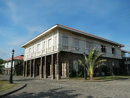 Casa Hidalgo (now moved to Las Casas Filipinas de Acuzar)