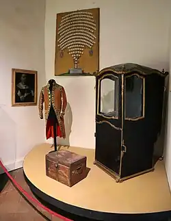 Sedan chair and livery