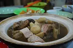 Bak Kut Teh (肉骨茶)