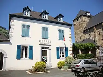 The town hall of Montory