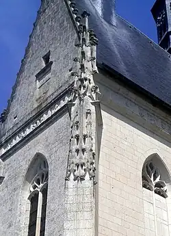 Gothic decor (South).