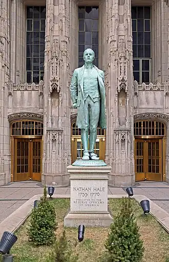 Statue of Nathan Hale in Chicago