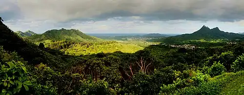 Nuʻuanu Pali of the Koʻolau mountain