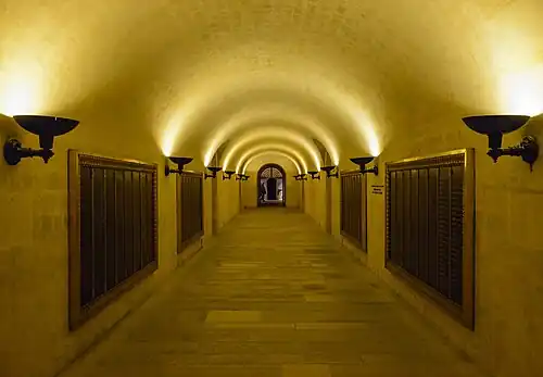 A corridor of the Crypt