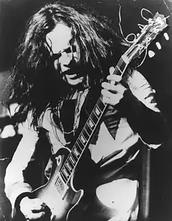 Kossoff performing with Free at Randwick Racecourse, 1971