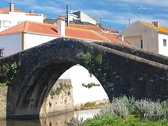 Cheleiros' old bridge