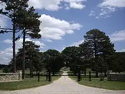 Prairie Lawn Cemetery (looking east), north of U.S. 50 highway on Old Mill Rd (2010)