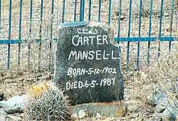 Tombstone of Mansel Carter (1902–1987).