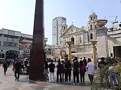 Considered the center of Quiapo, Plaza Miranda is surrounded by several shopping buildings and its most famous landmark, the Quiapo Church.