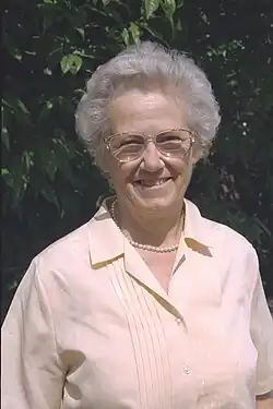 Dr Helen Roseveare at WEC UK HQ in 2003