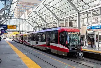 A Siemens S200 at City Hall station