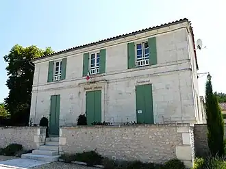 The town hall in Saint-Pardoux-de-Drône