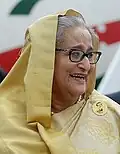 Sheikh Hasina Darshana Jardosh G20 New Delhi 2023, airport (cropped).jpg