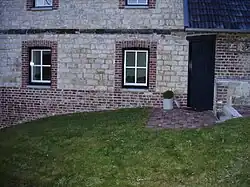 Location of the wheel