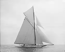 Reliance America's Cup defender Reliance at the start, August 25th, 1903.