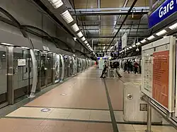 Line 14 platforms