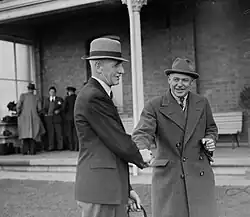 Tim Brosnan trainer (left) Randwick Racecourse.