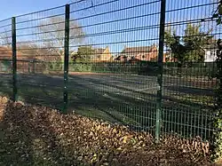 Picture of the tennis courts in Coulthard Park.
