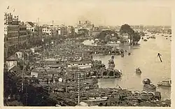The Guangzhou Bund in 1930, with rows of Tanka boats