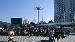 People in line for merchandise sales at Snow Dome no Yakusoku