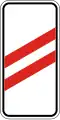 Countdown beacon to railroad crossing on right side of road (160 meters to crossing)