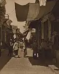 Frédéric Boissonnas (1919) Une rue du Bazar