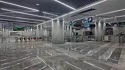 View of SBI CSMI-T2 Airport Metro Station concourse