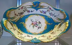 Vincennes dish, 1750–56