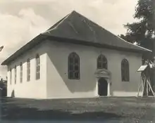 Photo from 1920 showing the northern elevation after the 1921 renovation, with the new roof.